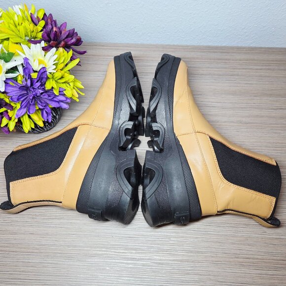 Sorel Brex Chelsea Boots: Size – 9 Women’s - Picture 3 of 10